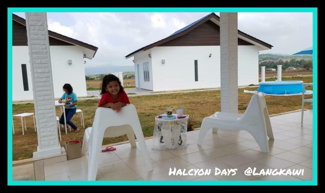 شقة Halcyon Days @ Langkawi بانتايْ تْشينانغ المظهر الخارجي الصورة