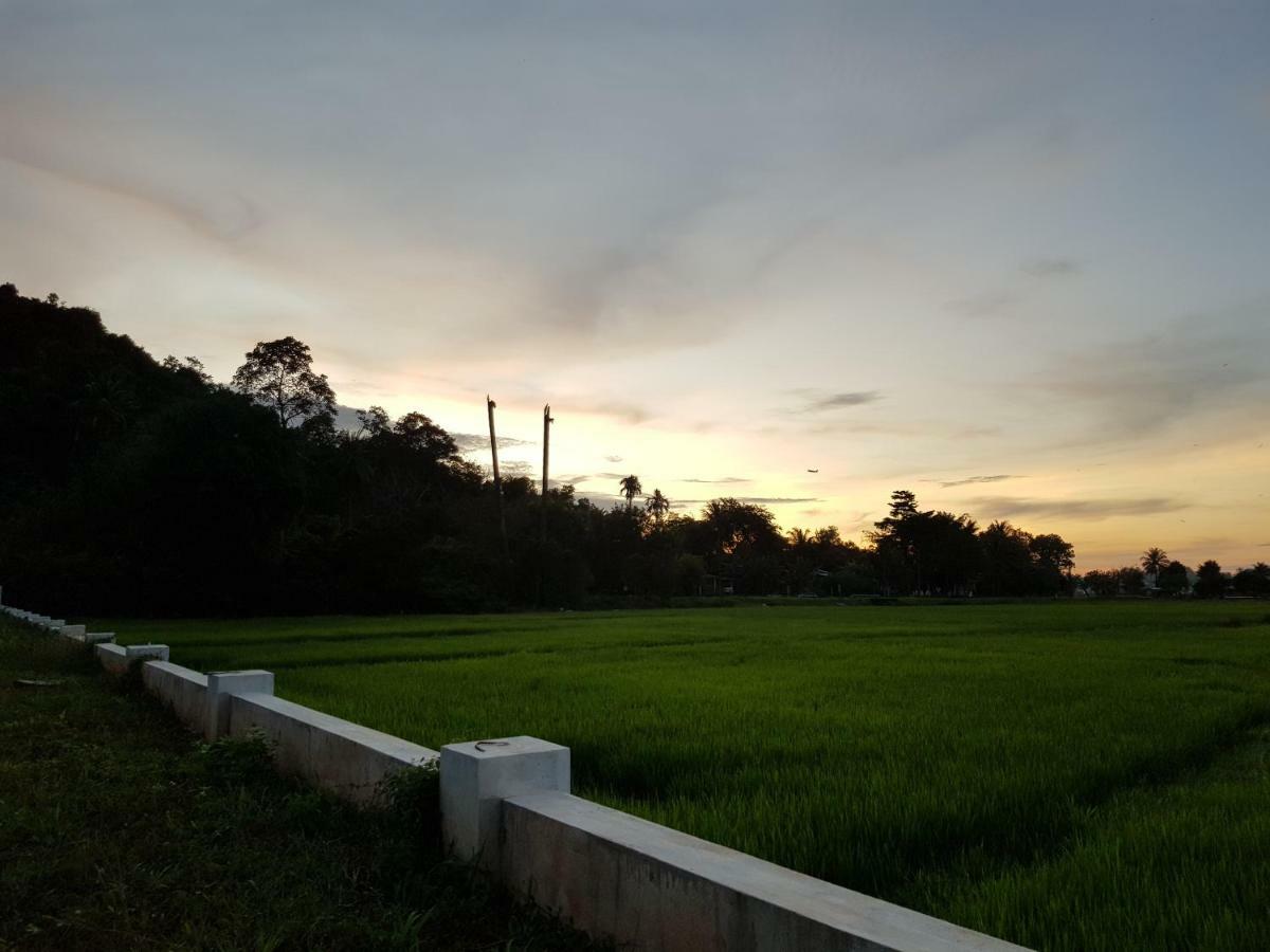 شقة Halcyon Days @ Langkawi بانتايْ تْشينانغ المظهر الخارجي الصورة