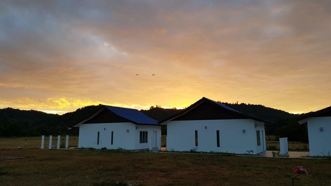شقة Halcyon Days @ Langkawi بانتايْ تْشينانغ المظهر الخارجي الصورة