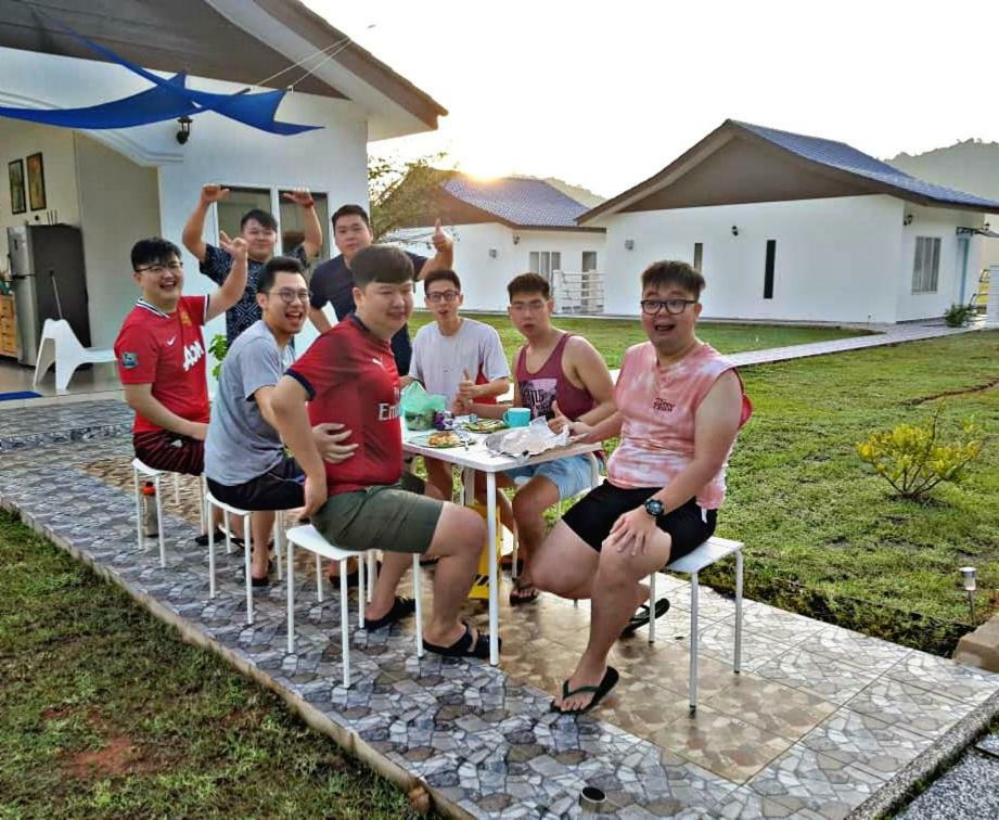 شقة Halcyon Days @ Langkawi بانتايْ تْشينانغ المظهر الخارجي الصورة